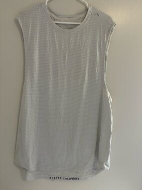 Lululemon Mens Tank Light Gray Stripe